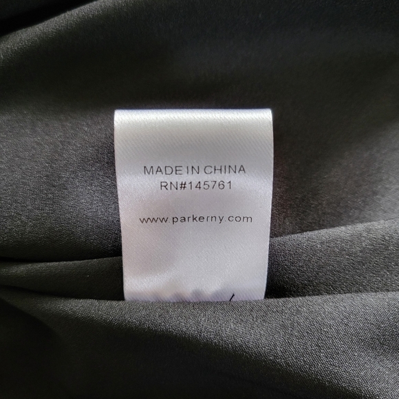 New Parker Juliet Ladder Stitch V- Neck Black Mini Dress NWT Large - Picture 14 of 14